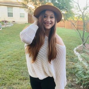 Meet your Posher, Kaitlynn